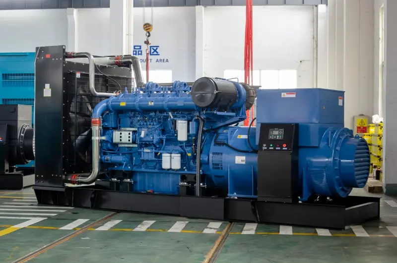 1000kw Yuchai engine diesel generator set-4.jpg