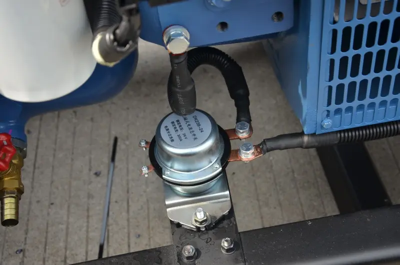 120kw Yuchai engine diesel generator set-3.jpg